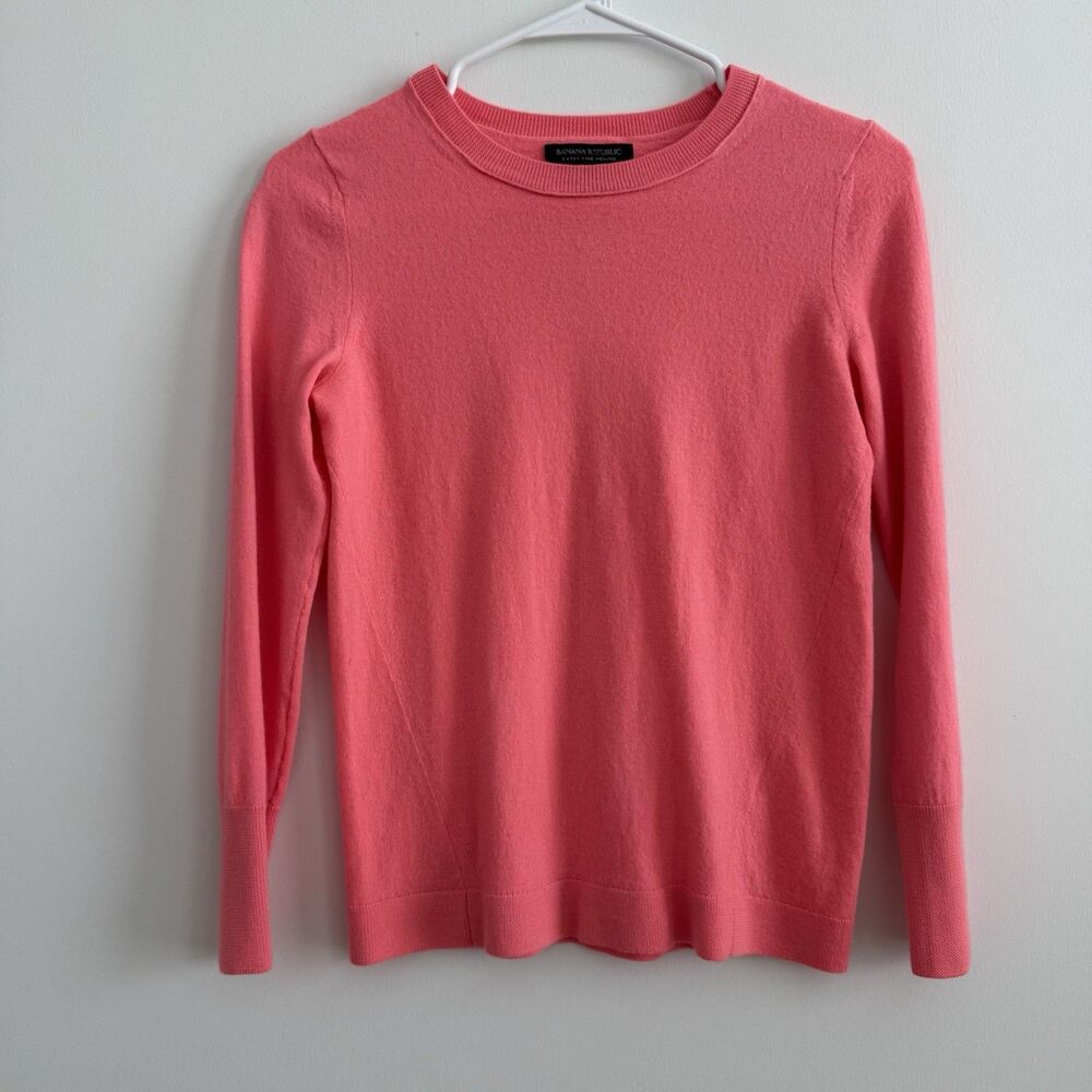 Banana Republic Hot Pink Extra Fine 100% Merino Wool Crew Sweater Preppy Small
